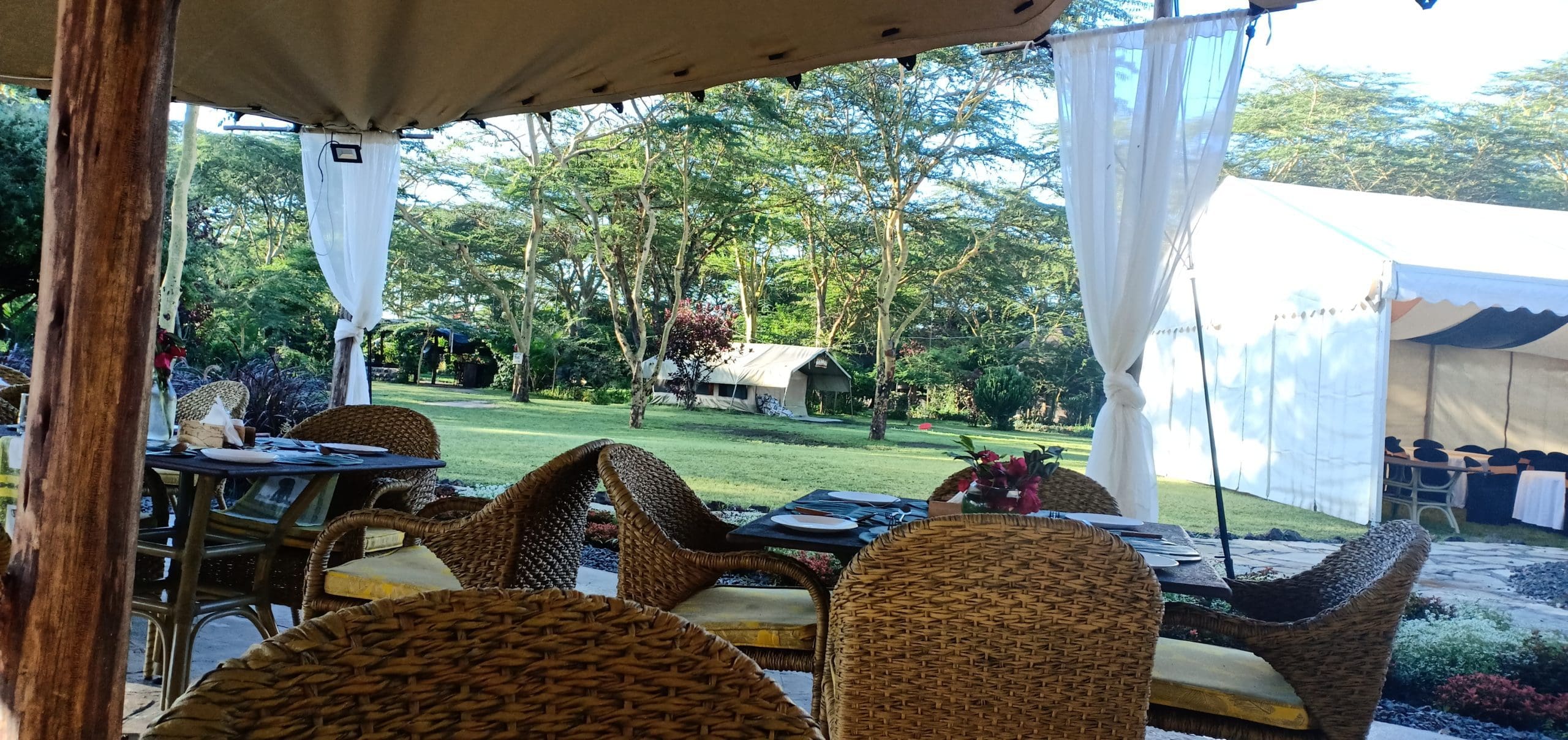 Dining area view at Swara Acacia Lodge