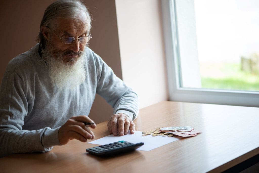 Annuity vs Income Drawdown: What's Best For Your Retirement