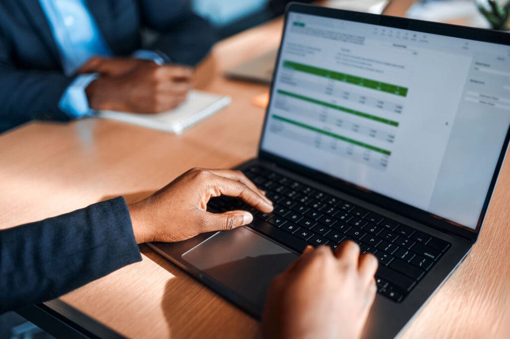 Business team working in office